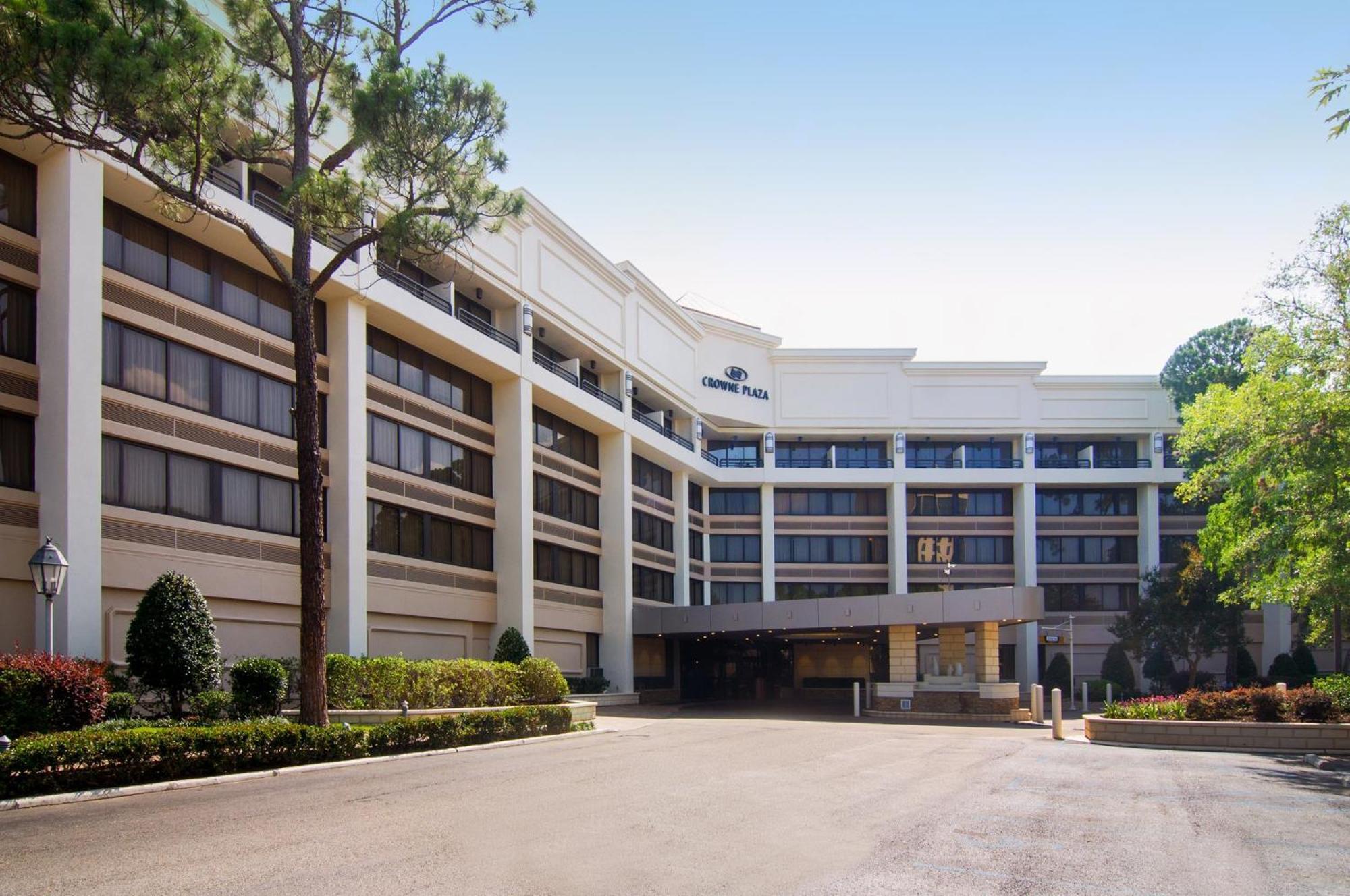 Hotel Crowne Plaza Executive Center By Ihg